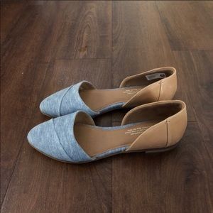 TOMS Flats